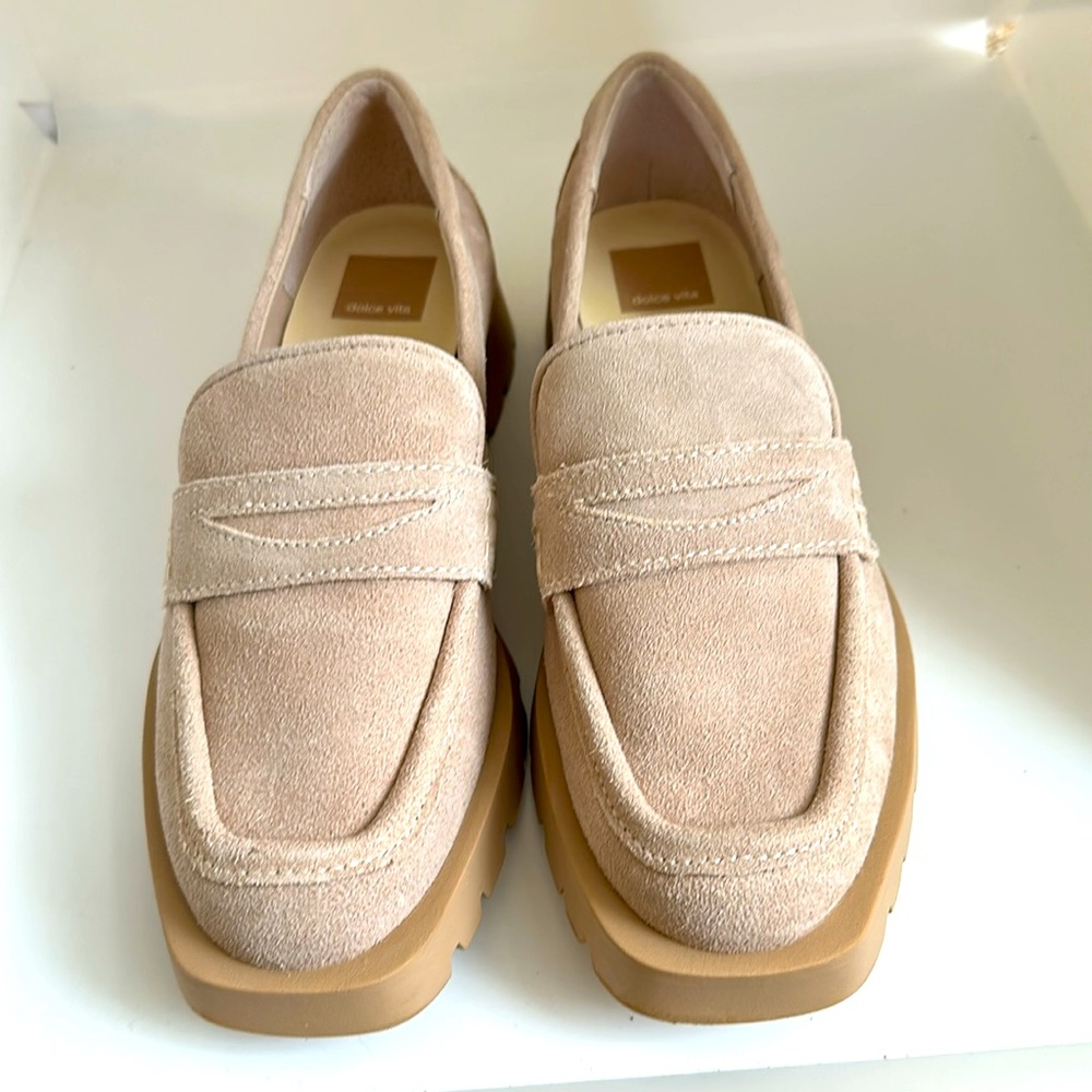 dolce vita • dune suede • Elias • lug sole loafer • size 9